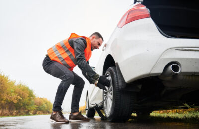 Dépannage auto à Coursan : pannes fréquentes, zones d&rsquo;intervention et conseils pour ne pas rester sur le carreau